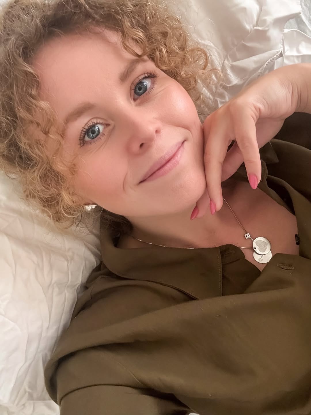 Post 1 by Shirley 👩🏼‍🦱 on Instagram (carousel)