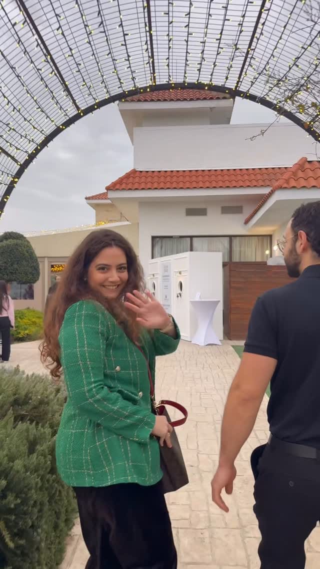 Post 5 by 𝑺𝒕𝒆𝒑𝒉𝒂𝒏𝒊𝒆 𝑪𝒉𝒂𝒓𝒂𝒍𝒂𝒎𝒃𝒐𝒖𝒔 on Instagram (video)