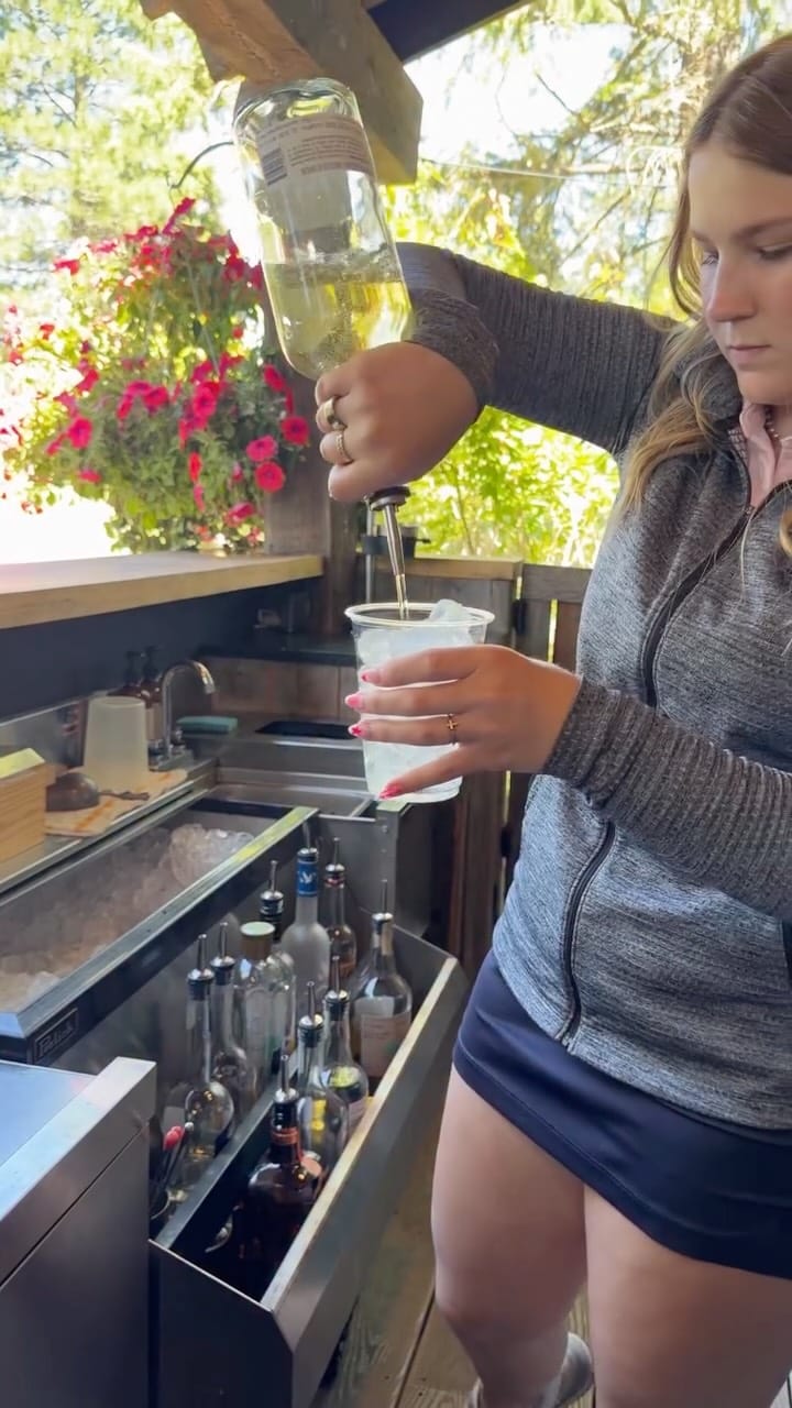 Post 8 by Ricardo Bonnet on Instagram (video)