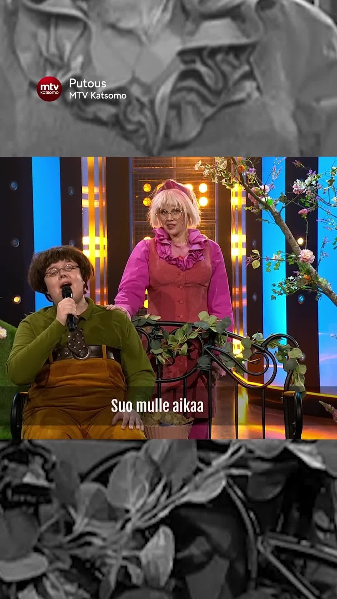 Post 7 by PUTOUS on Instagram (video)