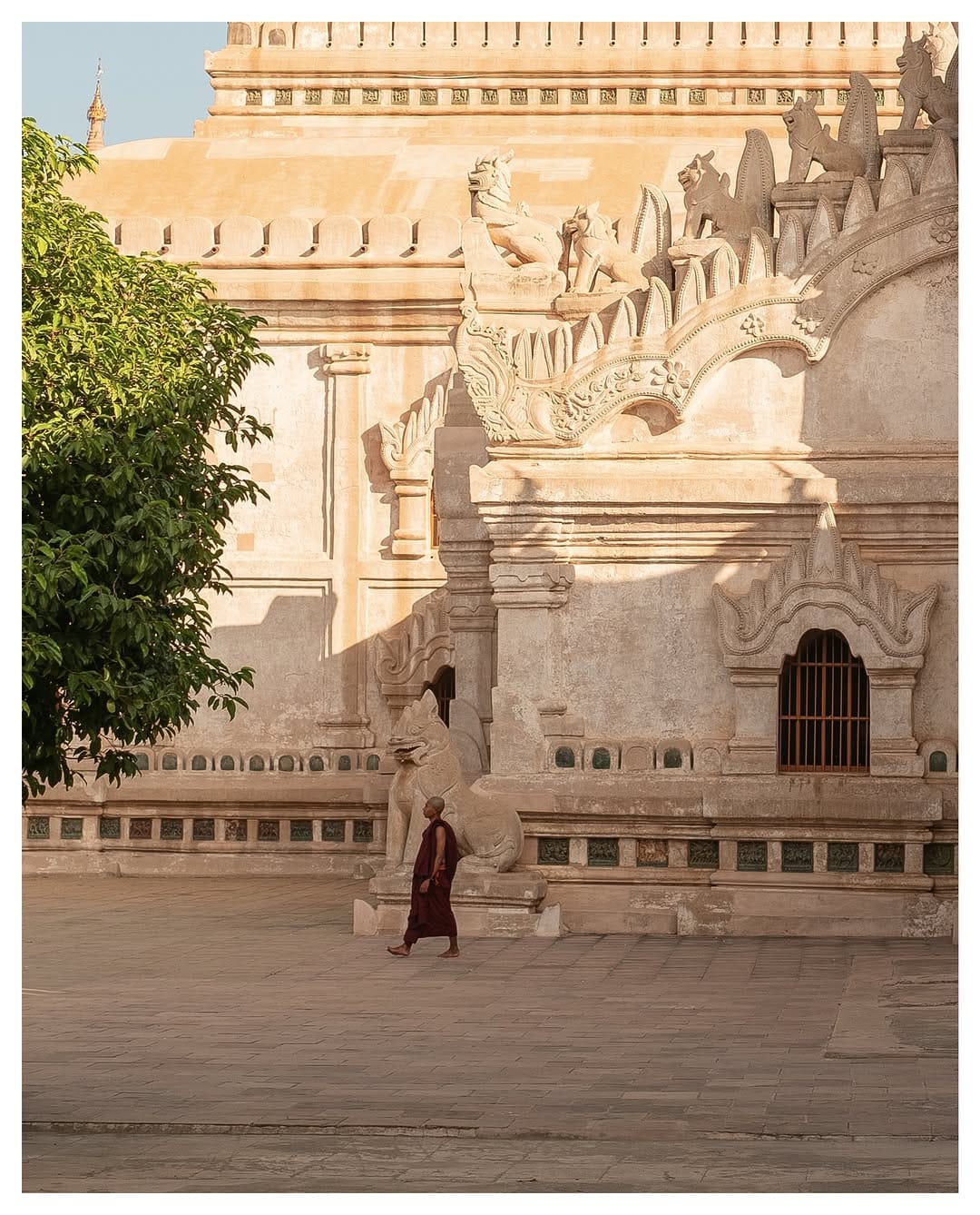Post 4 by Lorenzo Serafini on Instagram (image)