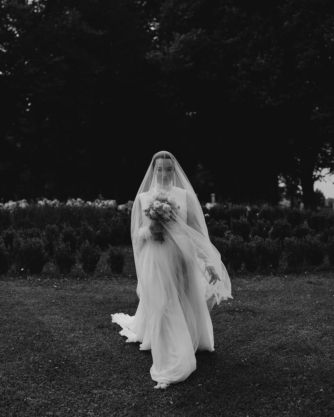 Post 9 by Wedding photographer Italy Europe on Instagram (carousel)