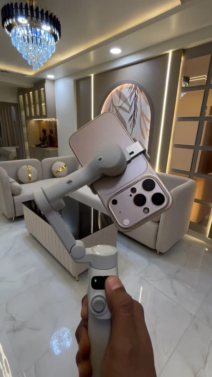 Post 5 by Amit Pahwa on Instagram (video)
