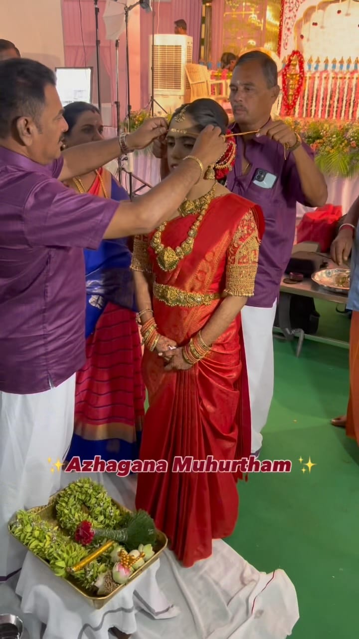 Post 2 by Reenusri 💄Coimbatore makeup artist & Tutor👩‍🏫 on Instagram (video)