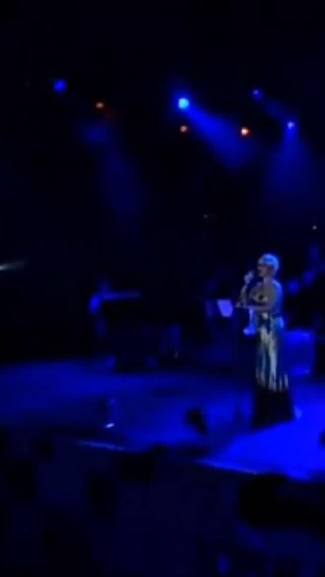 Post 2 by Sezen Aksu ⠀ོ on Instagram (video)