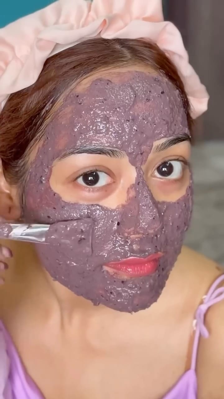 Post 2 by Promita Chakrabartty on Instagram (video)