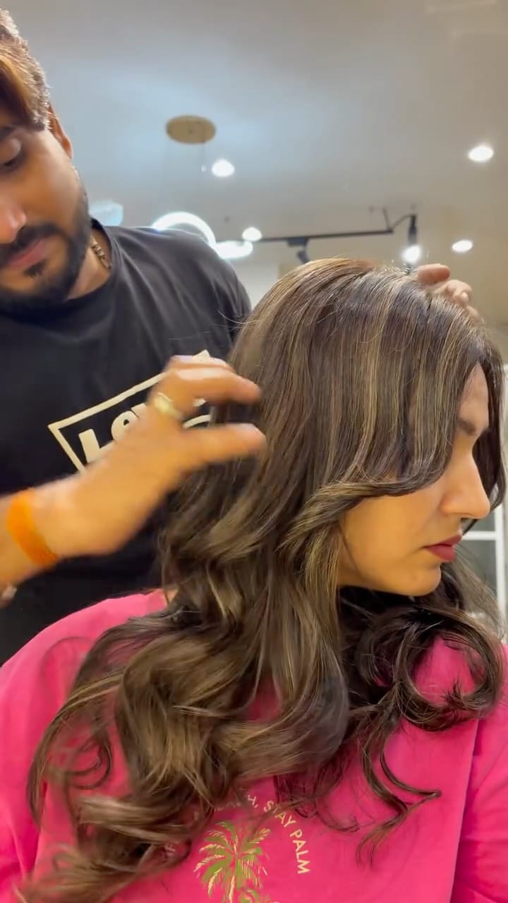 Post 3 by Rinku thakur on Instagram (video)
