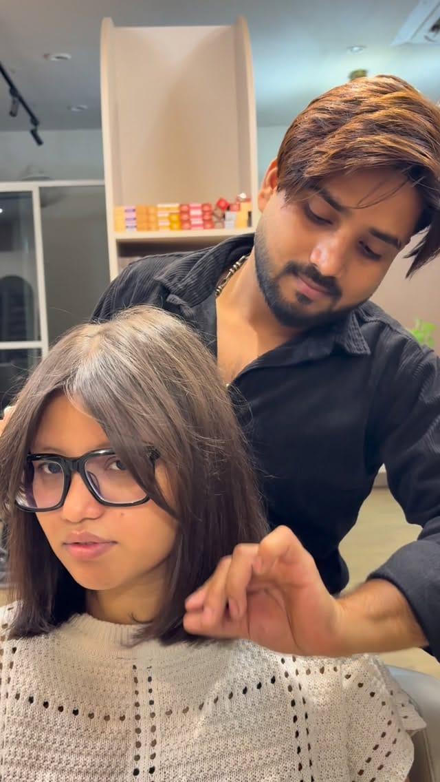 Post 5 by Rinku thakur on Instagram (video)