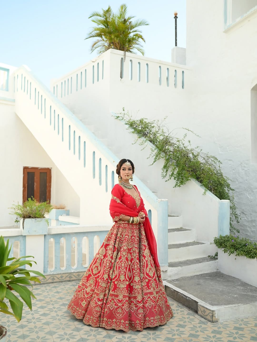 Post 7 by Fashion Photographer & Cinematographer 🇮🇳🇦🇪 on Instagram (carousel)