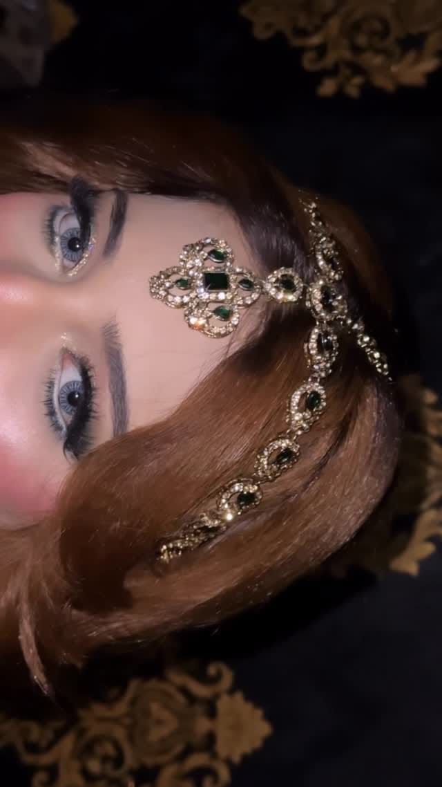 Post 6 by 𝙐𝙣𝙞𝙨𝙝𝙖 𝙈𝙞𝙧𝙯𝙖 💄 on Instagram (video)