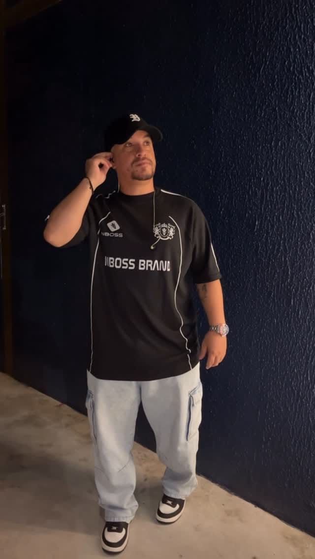 Post 2 by RONY CRUZ on Instagram (video)