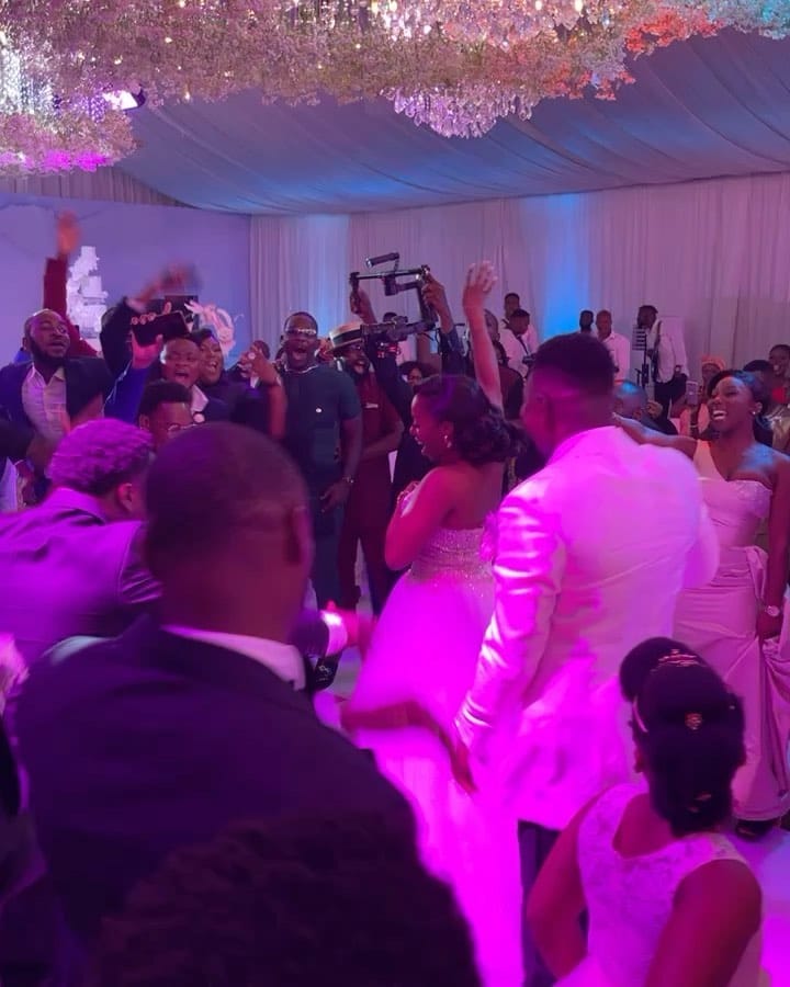 Post 4 by 🇬🇭Wedding Photographer on Instagram (carousel)