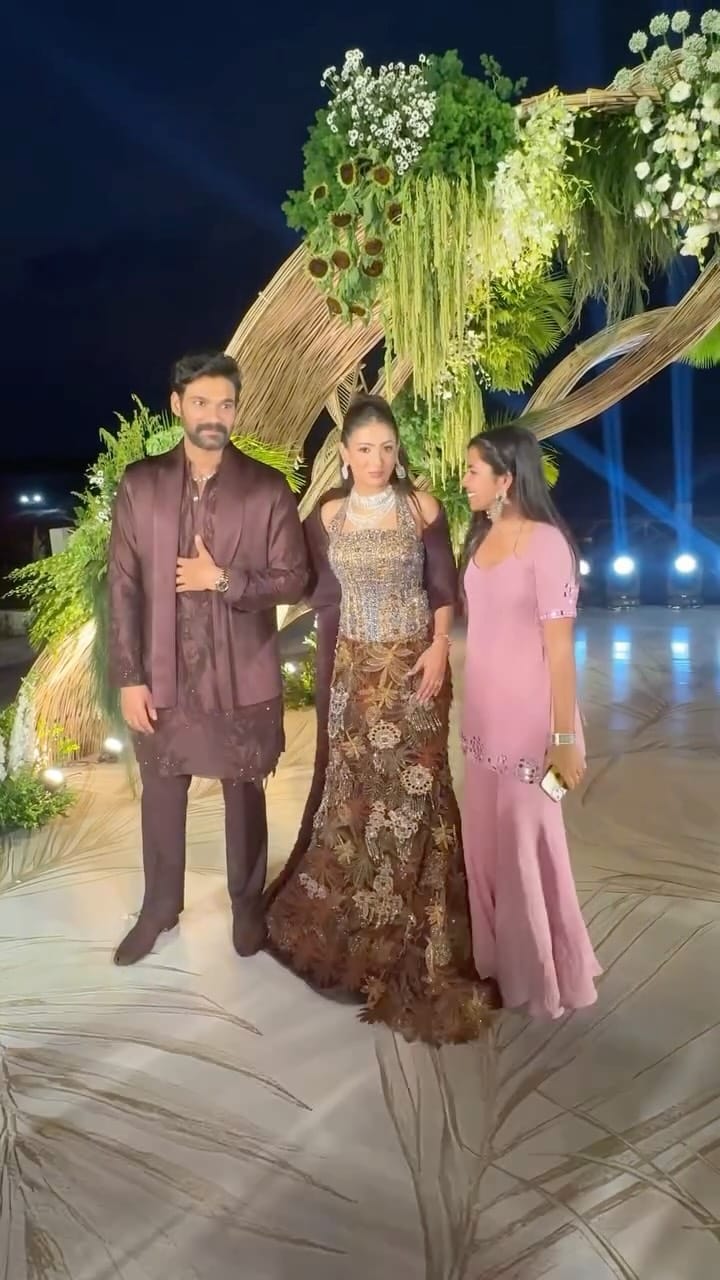 Post 8 by Keerthana Adepu | Artist on Instagram (video)