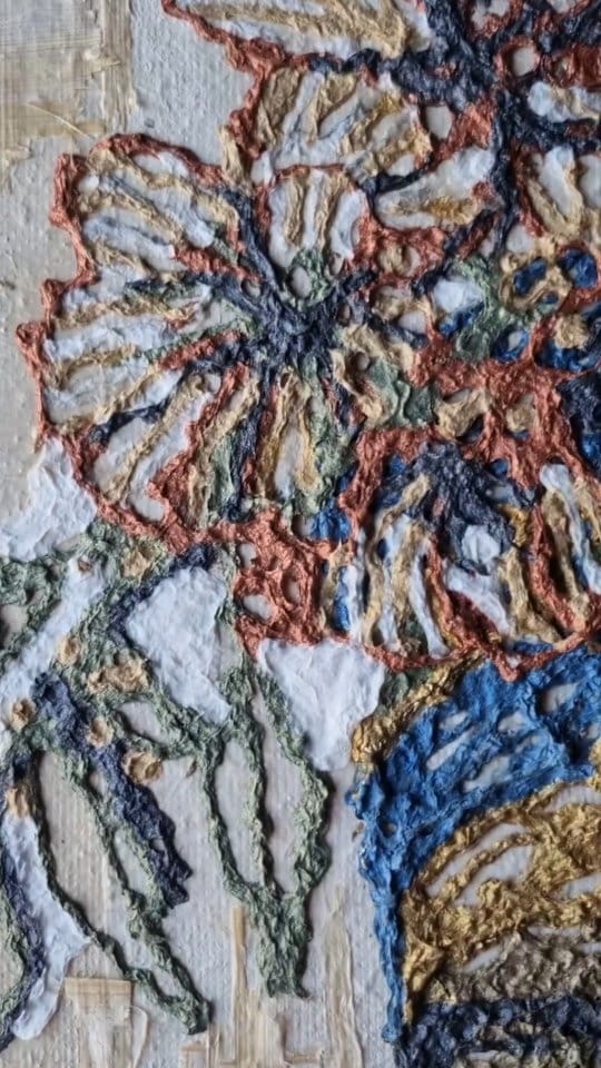 Post 3 by Paper Pan on Instagram (video)