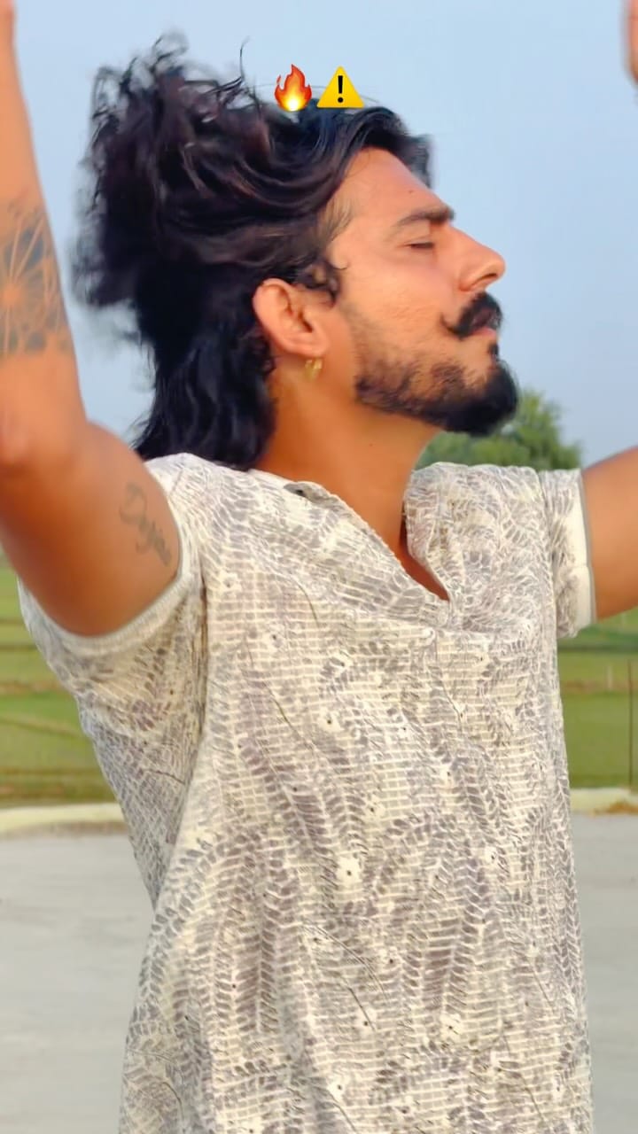 Post 1 by Rahul kumar ✪ on Instagram (video)