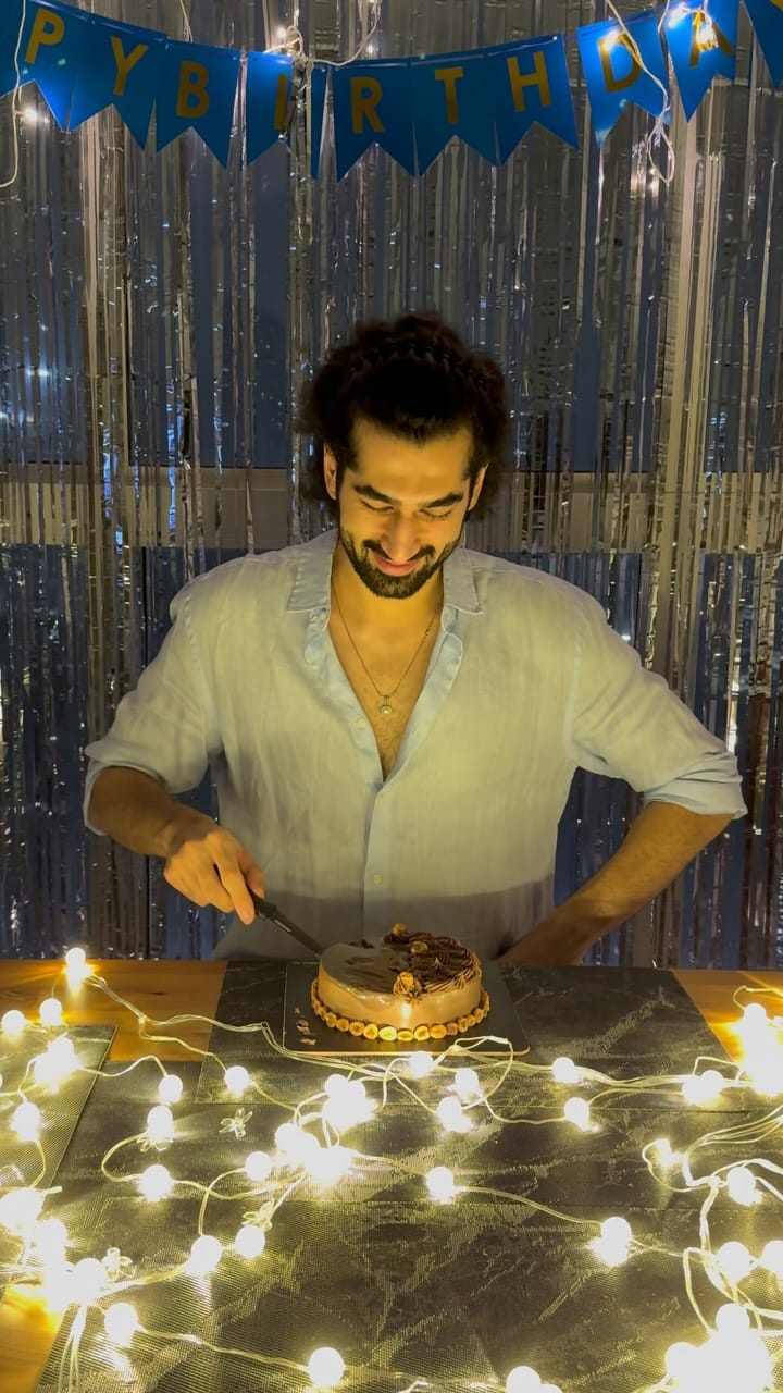 Post 6 by Aashir Man Joshi on Instagram (video)