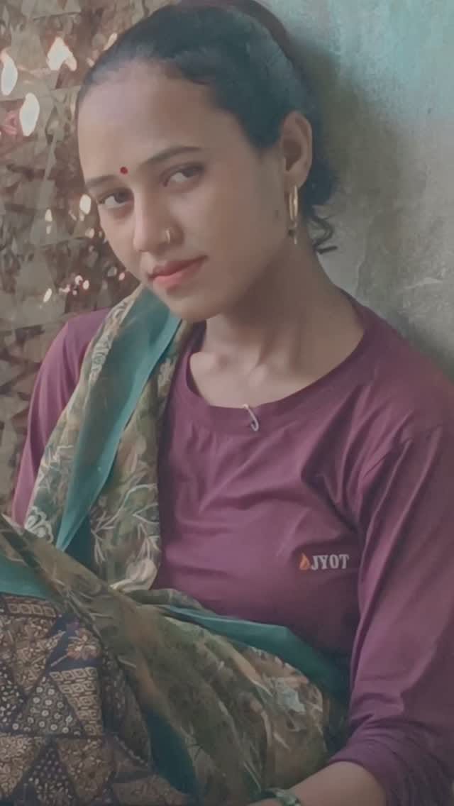 Post 3 by Aruna Ashok Gohil on Instagram (video)