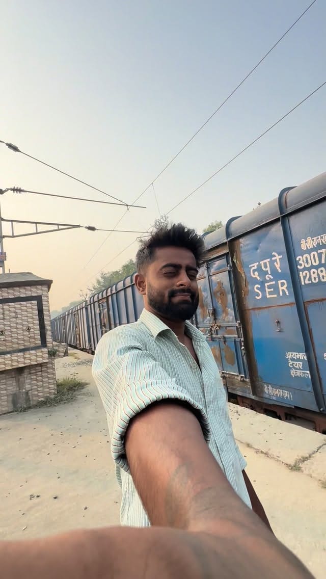 Post 10 by 𝐇𝐢𝐫𝐚 𝐬𝐚𝐡𝐚 on Instagram (video)