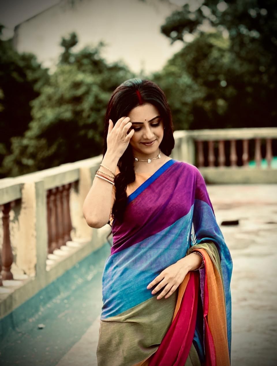 Post 1 by Manali Manisha Dey on Instagram (carousel)