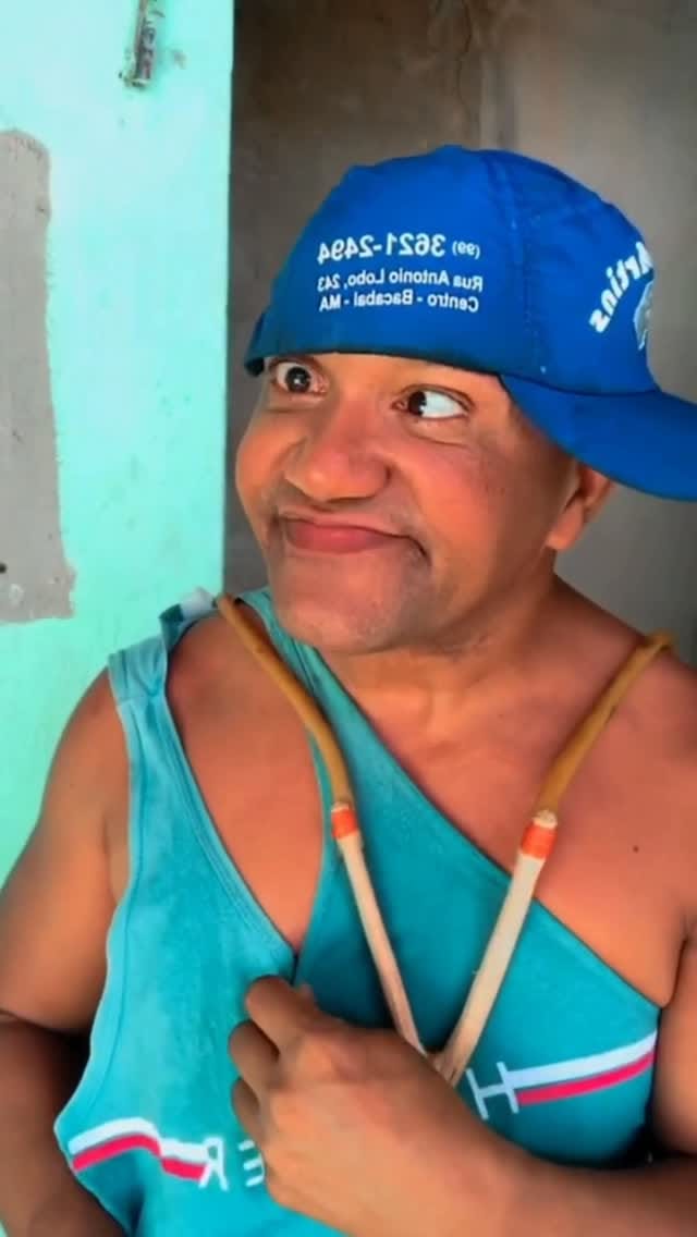 Post 9 by Rodrigo Queiroz on Instagram (video)