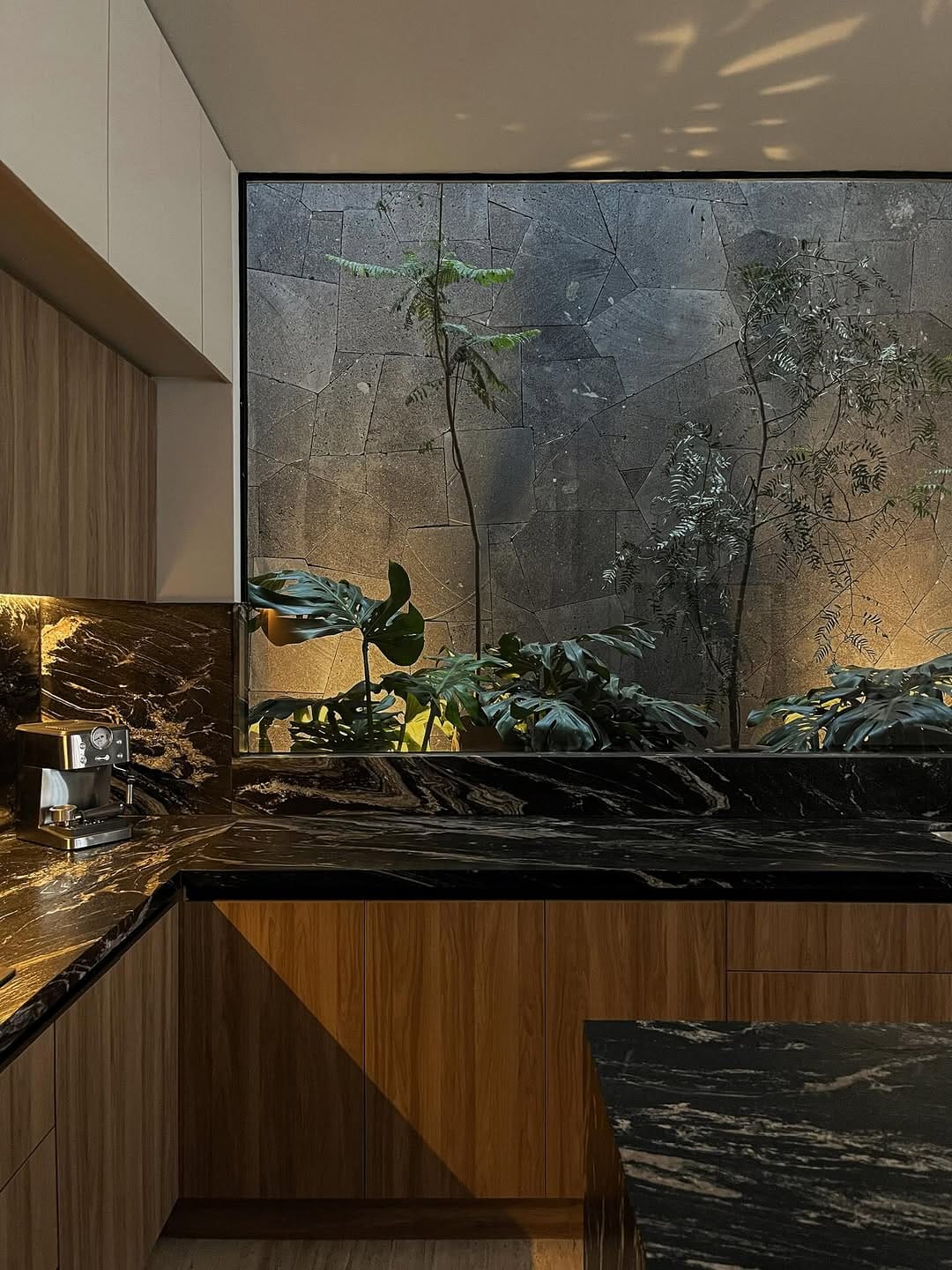 Post 8 by TORU arquitectos on Instagram (carousel)