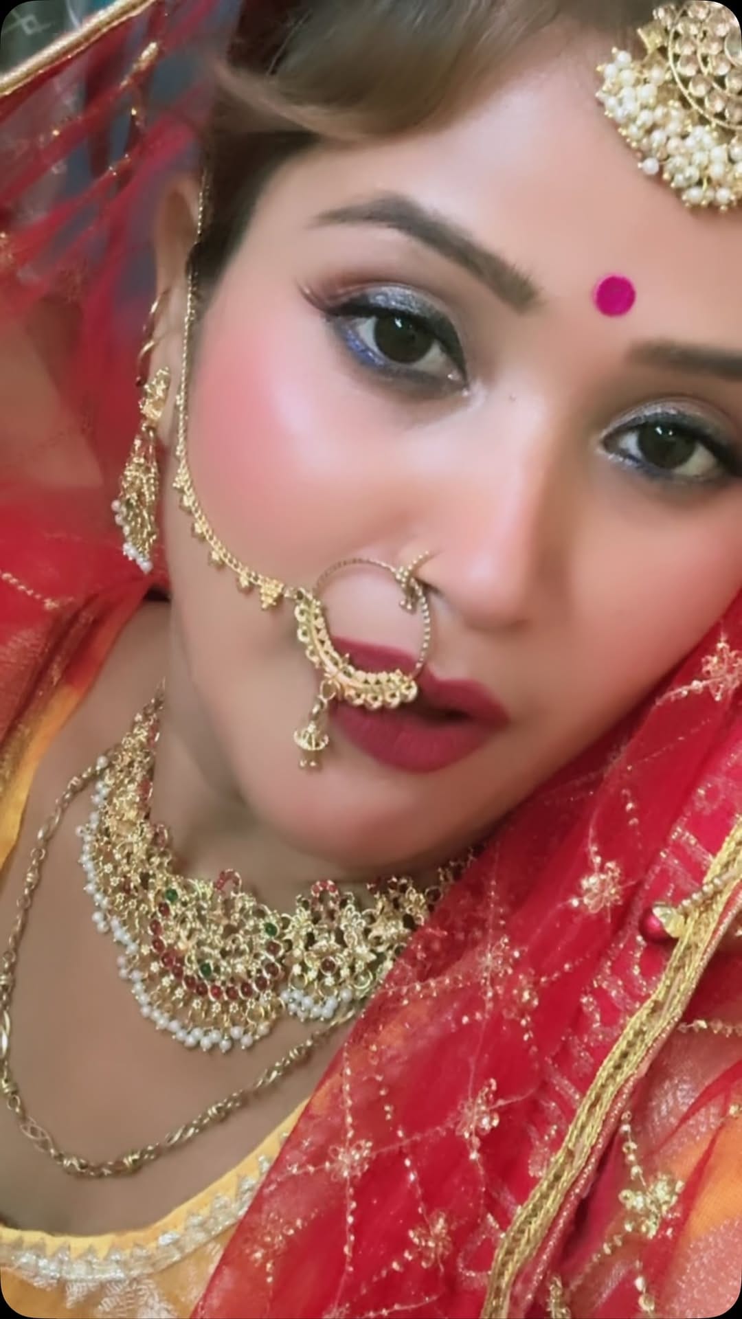 Post 2 by Gaaon ki gori 👰‍♀️❣️ on Instagram (video)