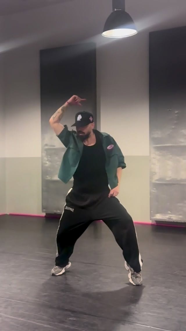 Post 5 by Teddy Wigga on Instagram (video)