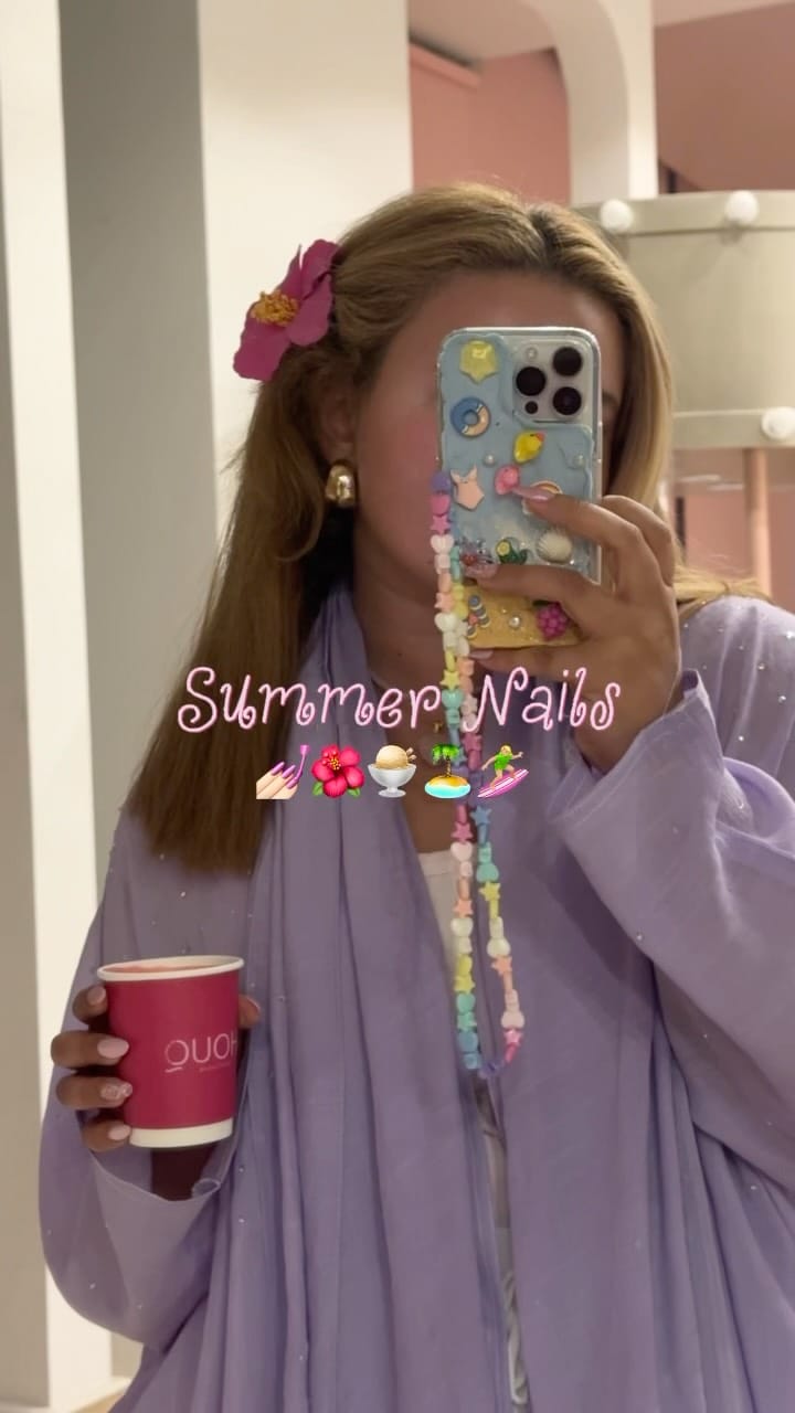 Post 8 by 𝓑𝓸𝓼𝓫𝓸𝓼 🍭🥥🥭|  Travel, fashion, food, lifestyle on Instagram (video)
