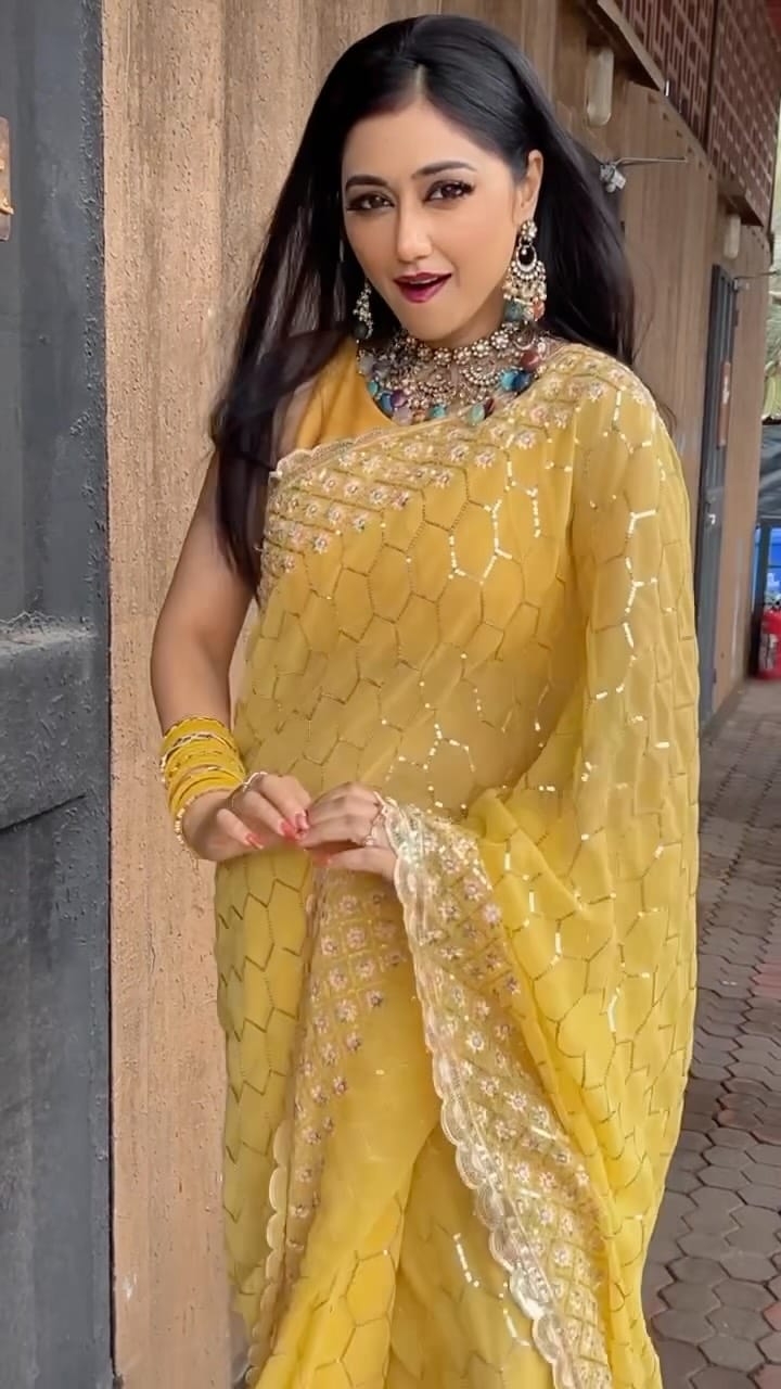 Post 3 by Reema Worah on Instagram (video)