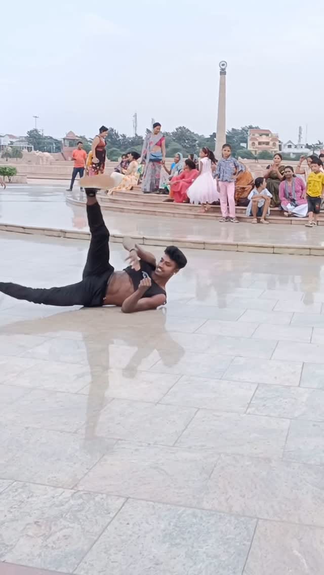 Post 9 by Hassanur fitness on Instagram (video)