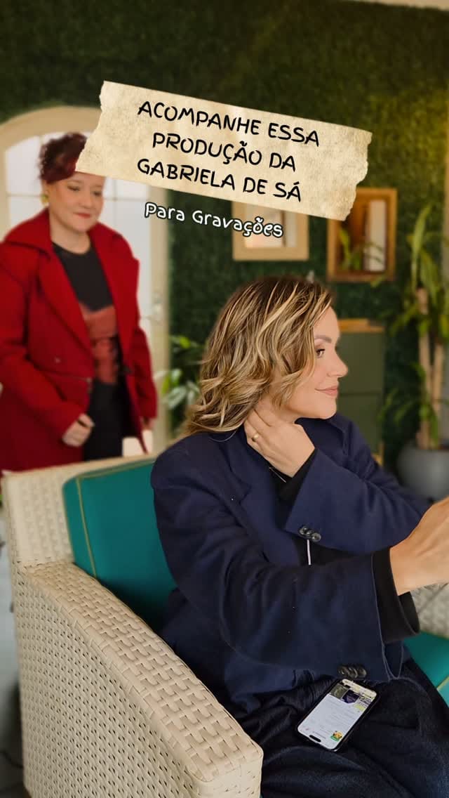 Post 6 by GABRIELA DE SÁ on Instagram (video)