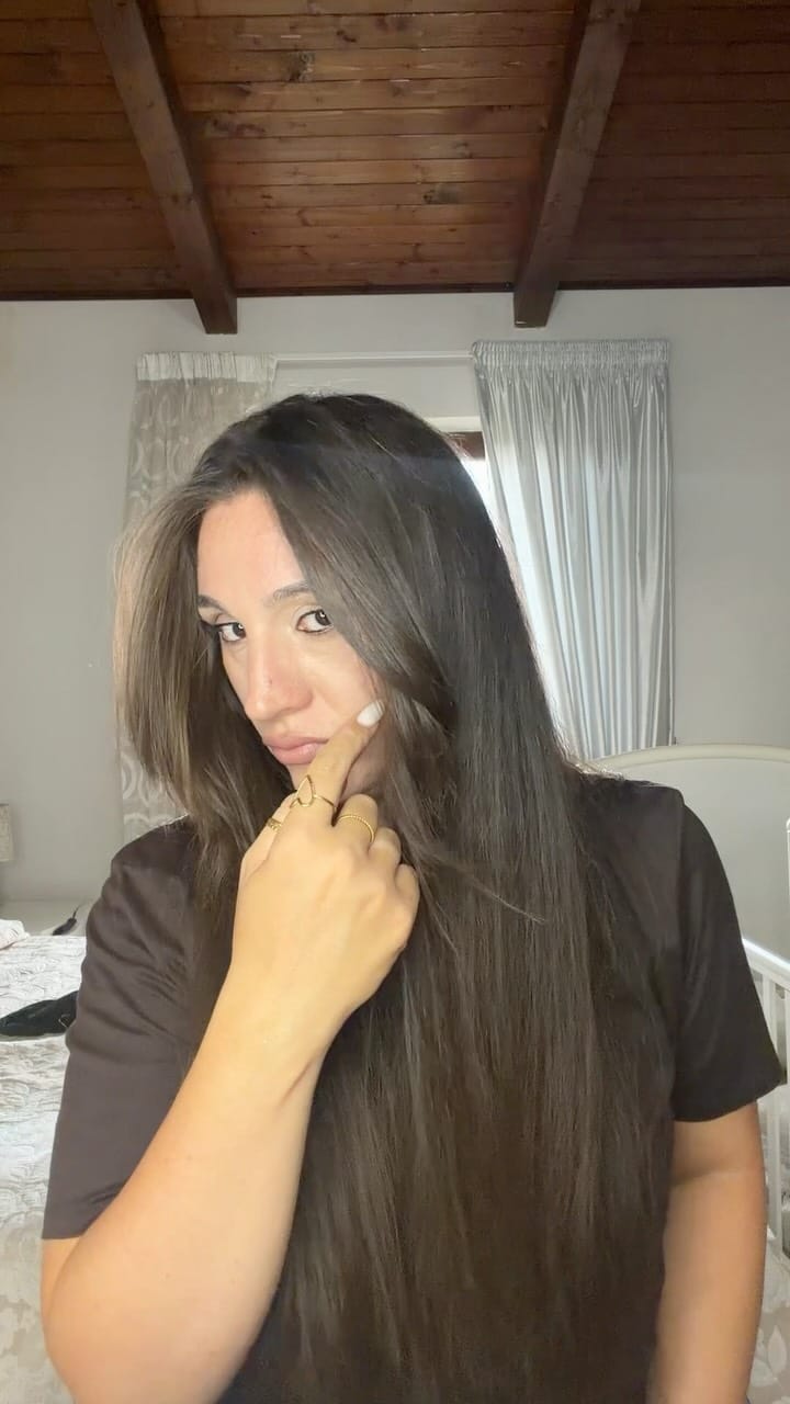 Post 3 by Daniela Scuglia ( beauty content creator) on Instagram (video)