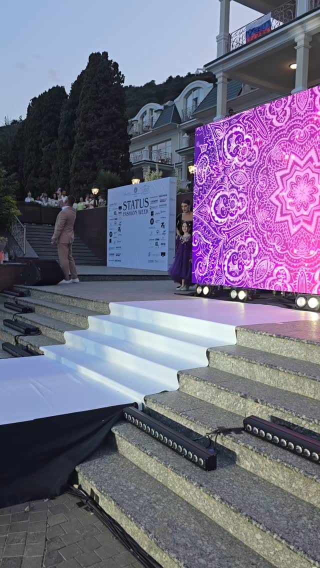 Post 10 by Милана Авакян on Instagram (video)