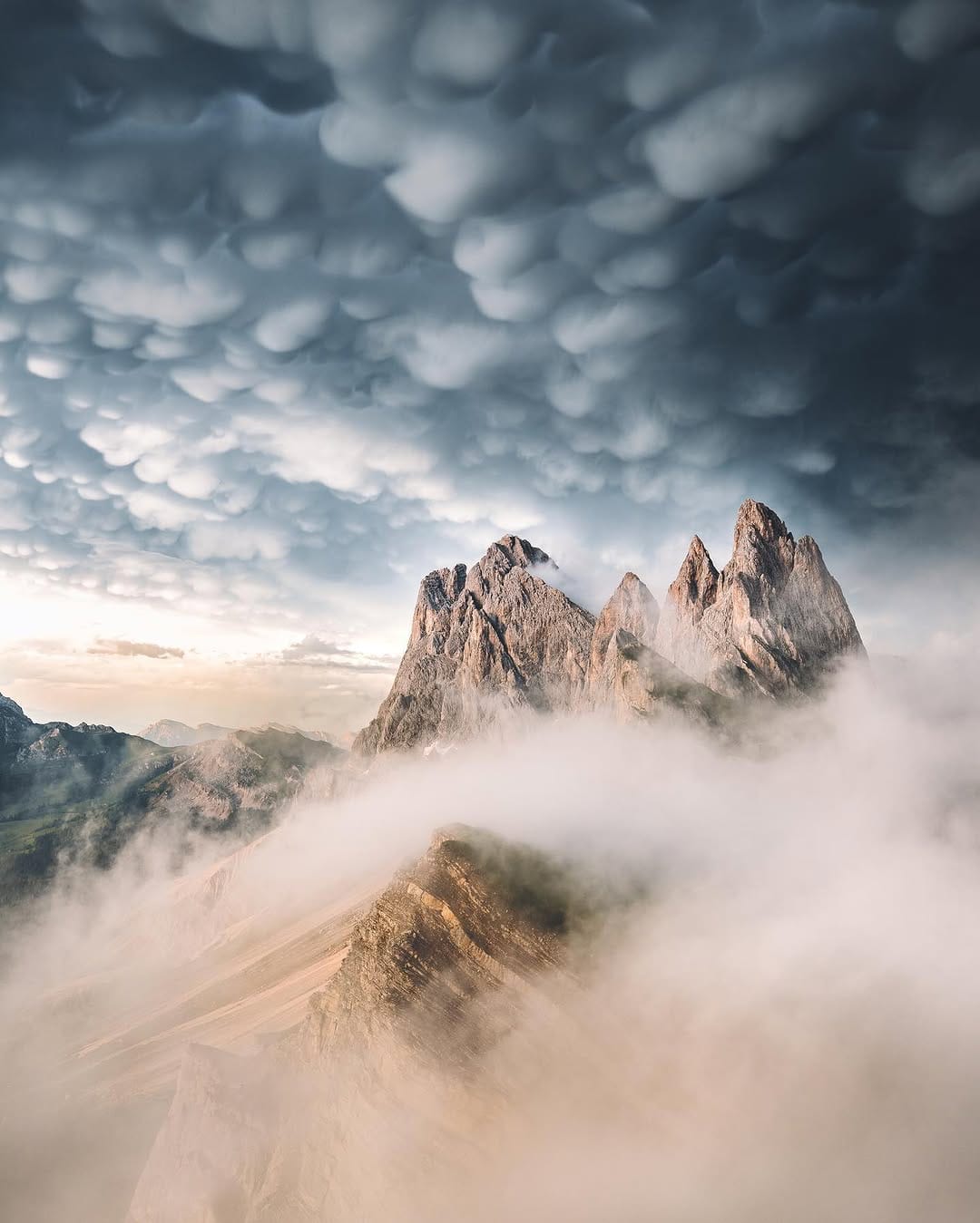 Post 10 by Maximilian Lehrke on Instagram (image)