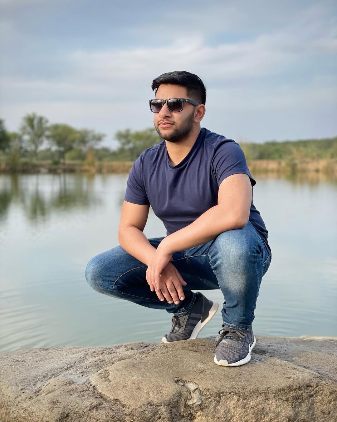 Post 7 by Adris Tariq on Instagram (image)