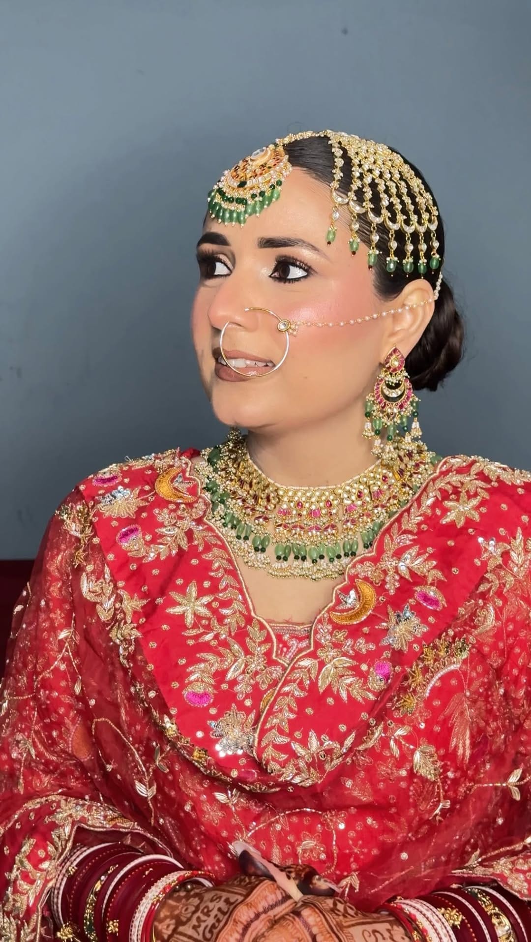 Post 3 by 𝘊𝖧𝖤𝖲𝖧𝖳𝖠| Makeup artist Ambala| Chandigarh on Instagram (video)