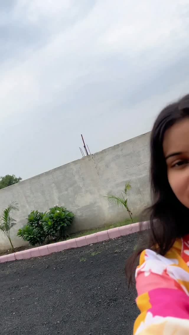 Post 1 by Yashika kharniwal 🕊️ on Instagram (video)