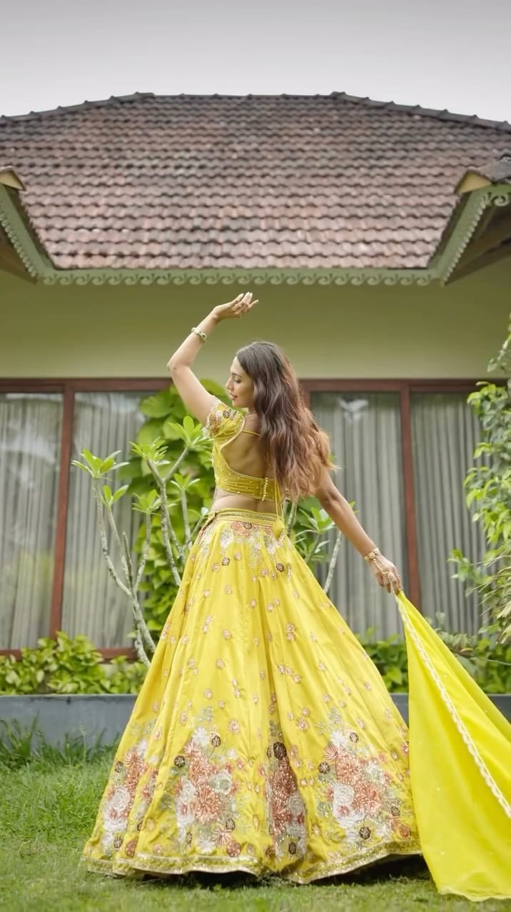 Post 7 by Aparna Vinod on Instagram (video)