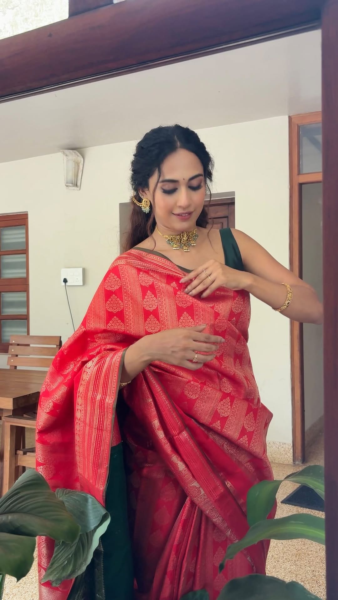 Post 4 by Aparna Vinod on Instagram (video)