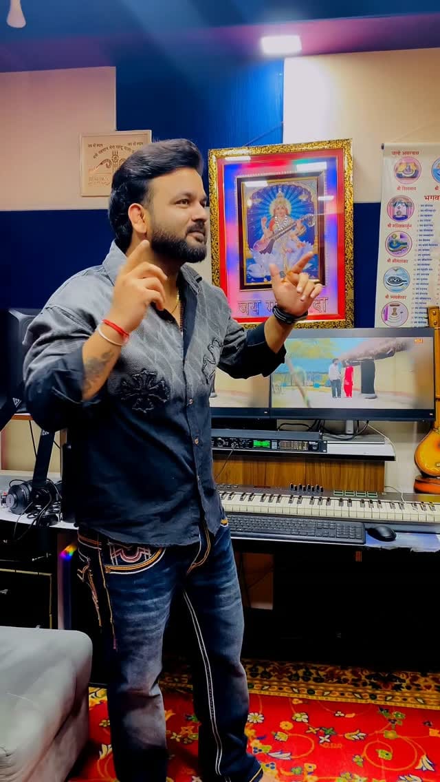 Post 4 by Mohit Sharma on Instagram (video)