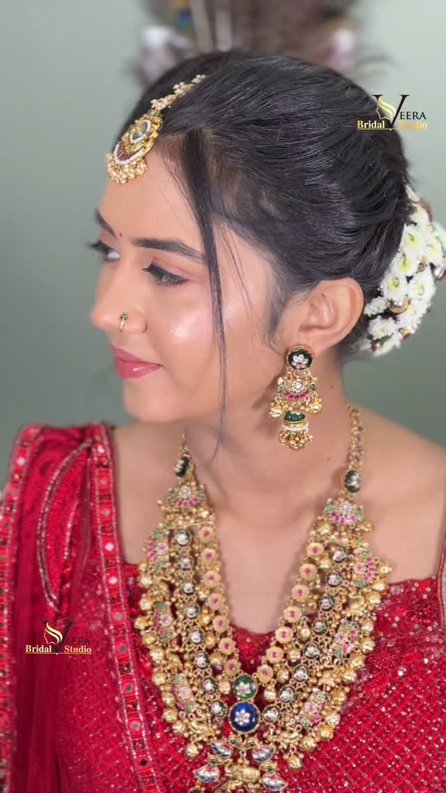 Post 5 by Manisha Bhimani on Instagram (video)