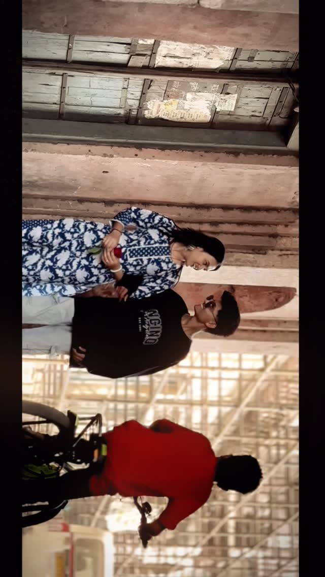 Post 6 by ADITYA BAWASKAR on Instagram (video)