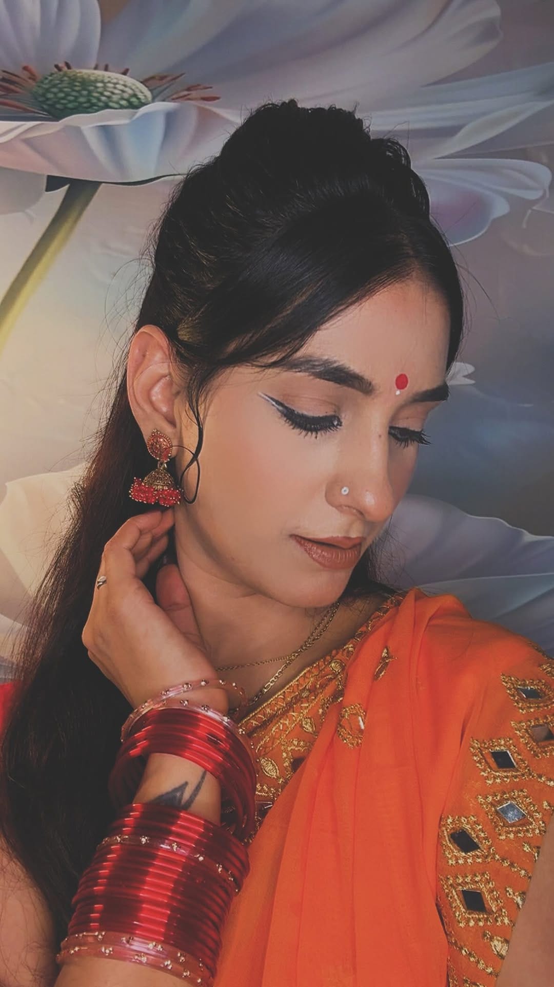 Post 3 by KIRTI RAINA on Instagram (video)