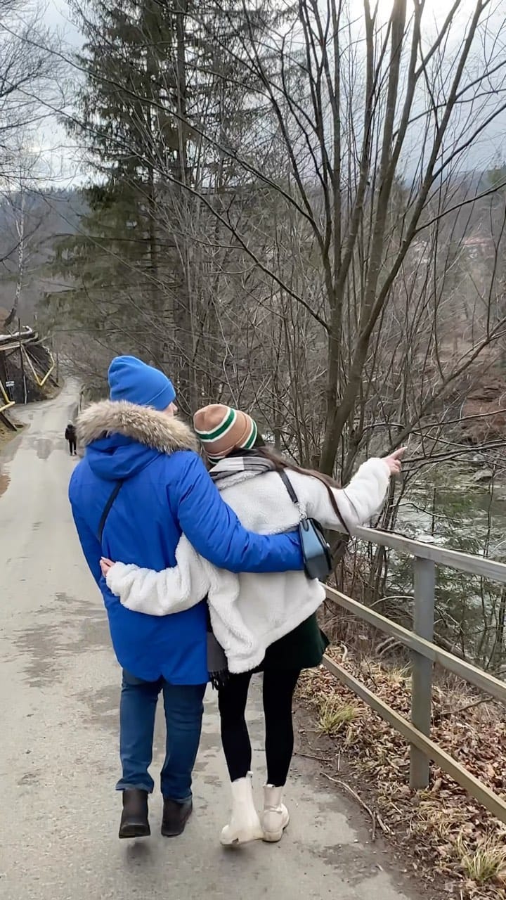 Post 5 by Milana Hryhorieva on Instagram (video)