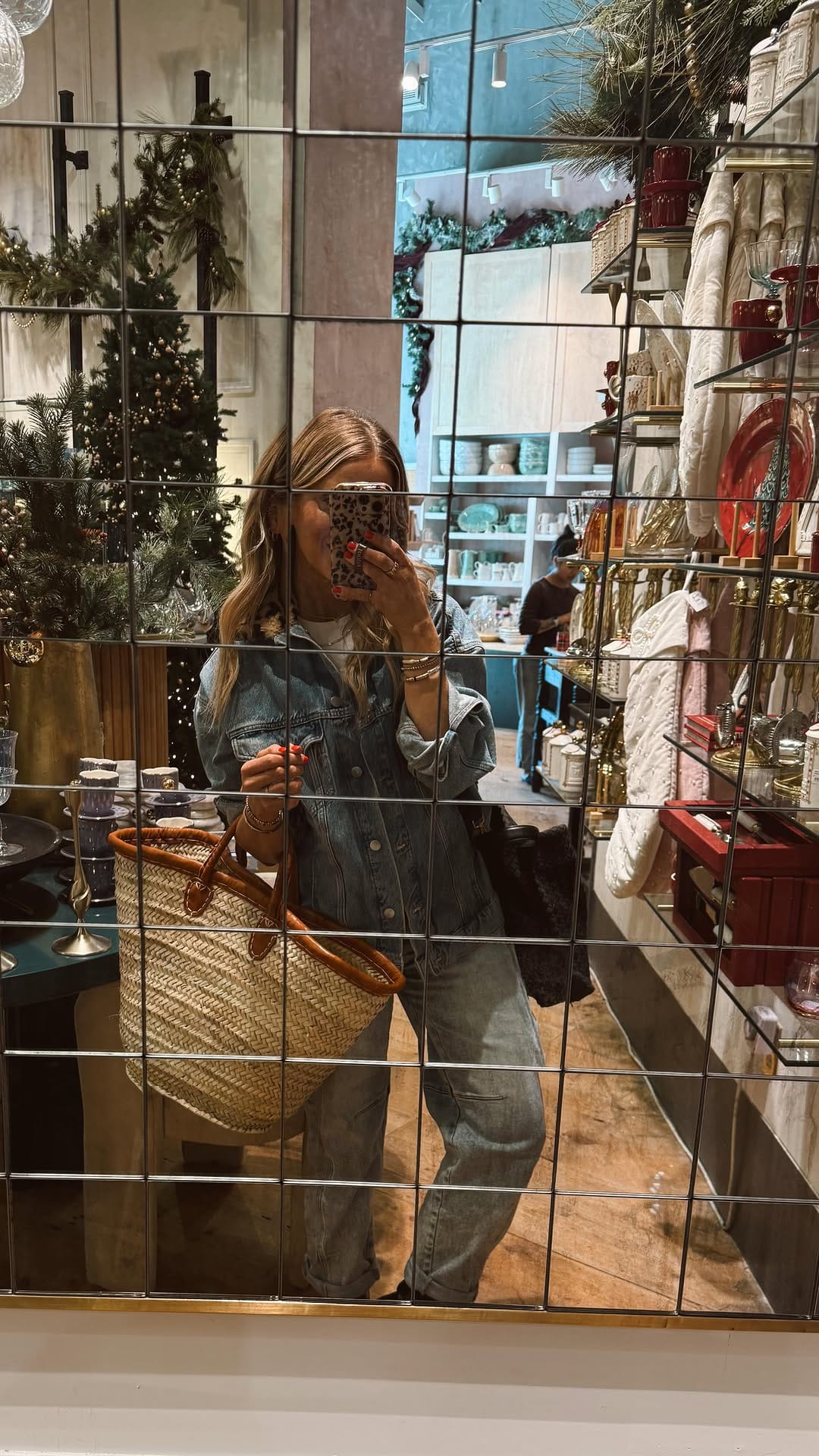 Post 1 by Anthropologie Palo Alto on Instagram (video)