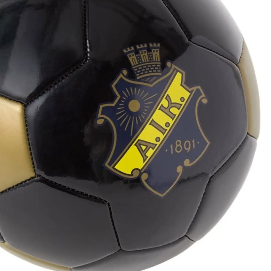 Post 4 by AIK Shop on Instagram (carousel)