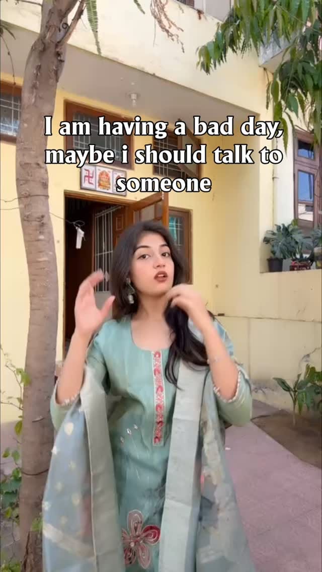 Post 3 by Meenal Thakwani on Instagram (video)