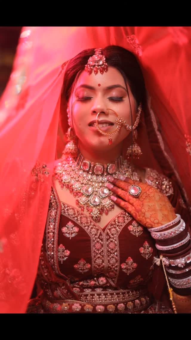 Post 9 by Neha Kushwaha on Instagram (video)