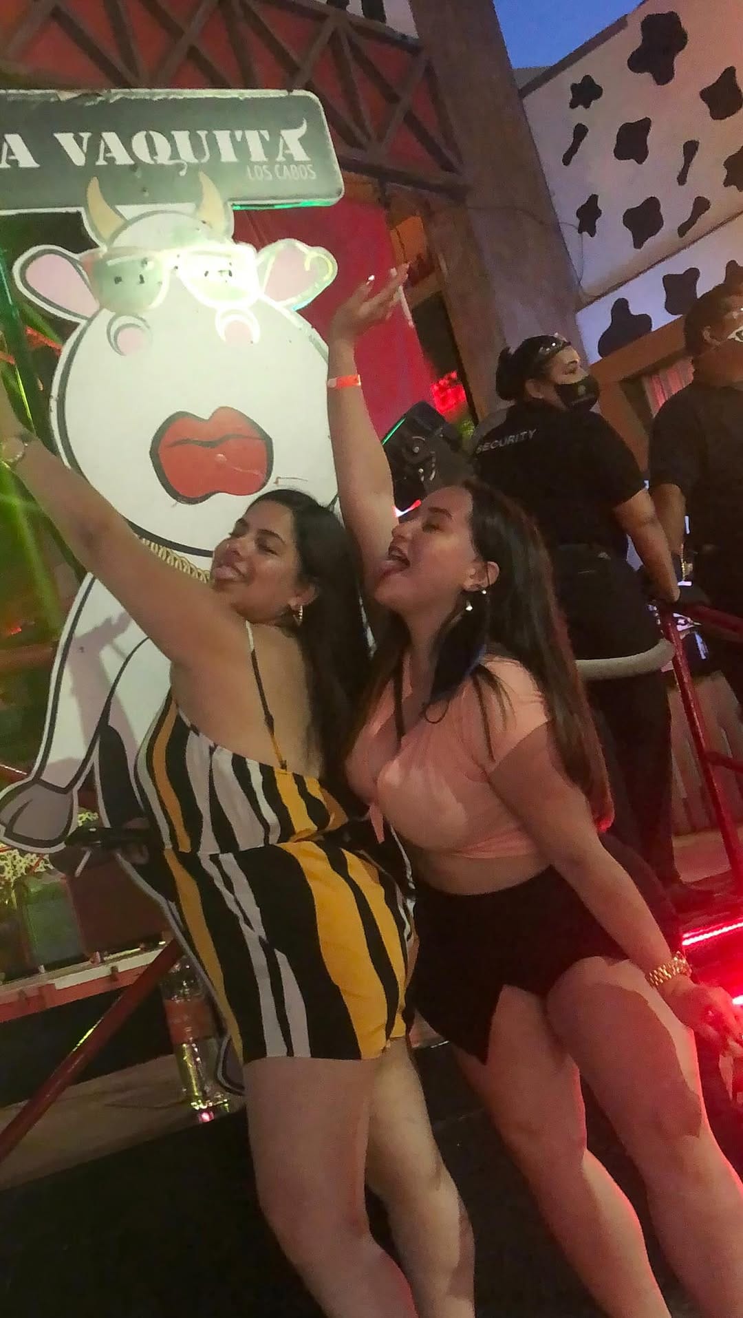 Post 8 by S O F I A   G A R Z A on Instagram (video)