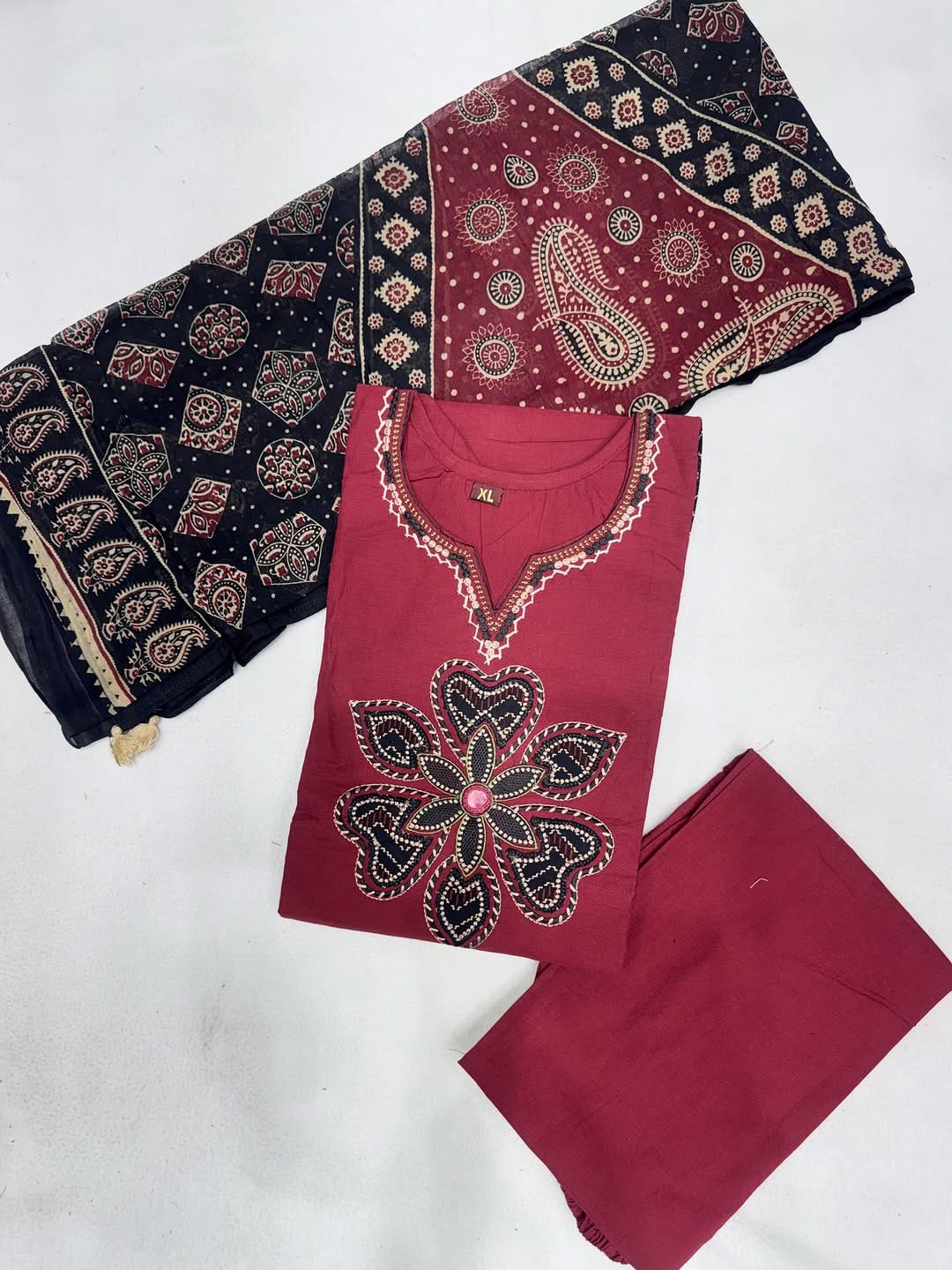 Post 2 by Rashtriya dresses on Instagram (carousel)